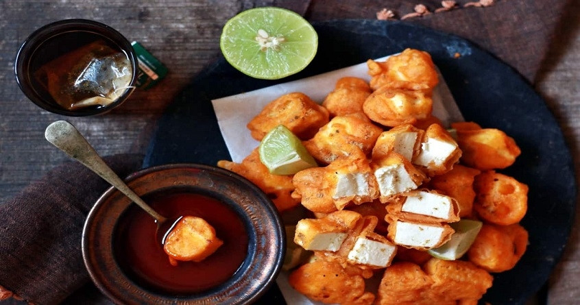 Pyaj Paneer Pakoda Recipe