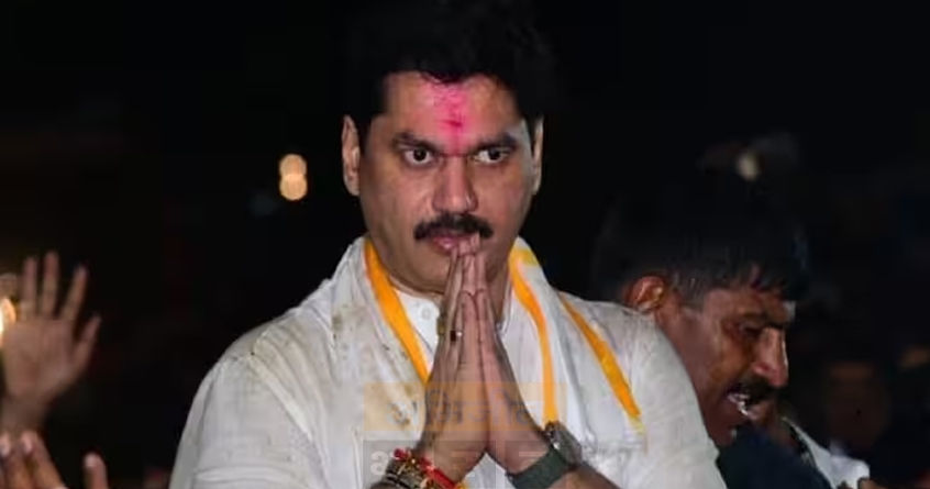 agriculture-minister-dhananjay-munde-visits-rain-affected-areas-nagpur - Abhijeet Bharat