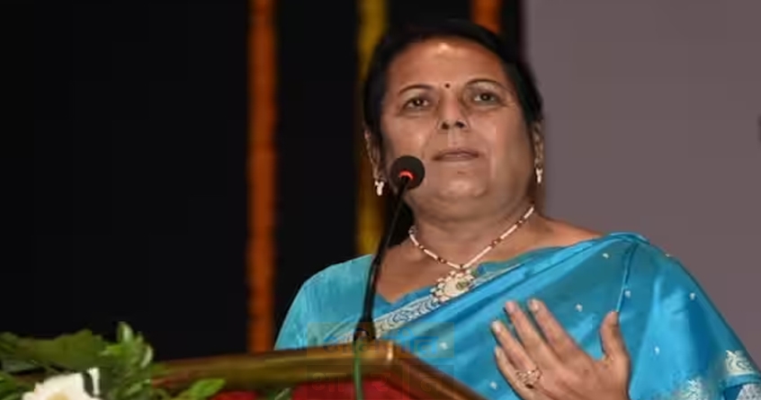 dr-neelam-gorhe-orders-probe-akola-assault-case - Abhijeet Bharat