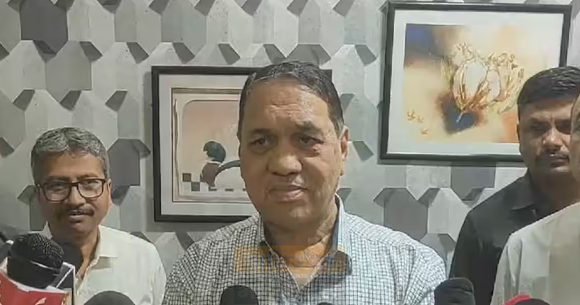 dilip-walse-patil-meets-ravikant-tupkar-farmer-demands-buldhana - Abhijeet Bharat