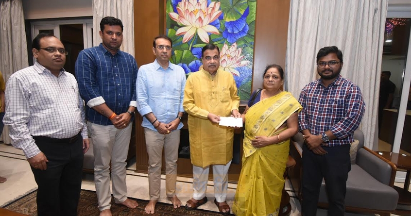 gadkari-sports-insurance-athlete-family-support - Abhijeet Bharat