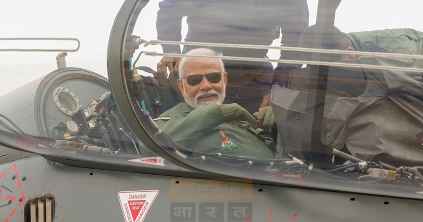pm-modi-flies-lca-tejas-twin-seater-trainer - Abhijeet Bharat