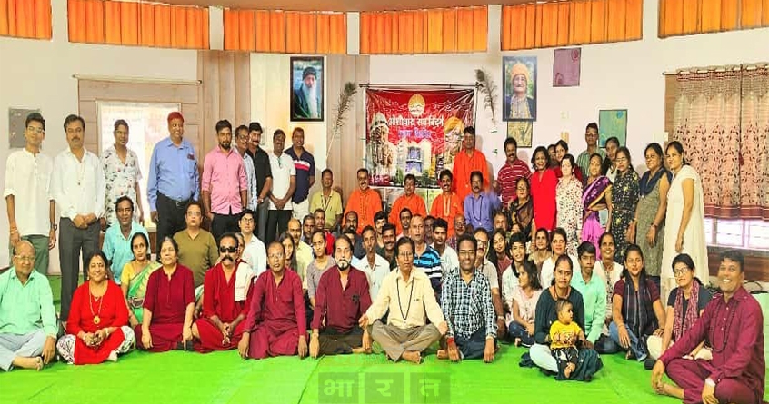 oshodhara-meditation-camp-divakar-patne - Abhijeet Bharat