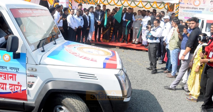 davakhana-aaplya-dari-health-initiative-maharashtra - Abhijeet Bharat