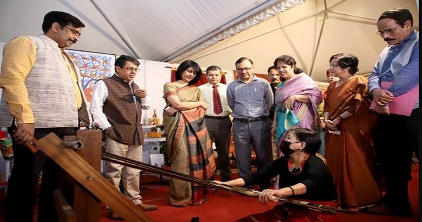 14 days Special Handloom Exhibition at Janpath Delhi