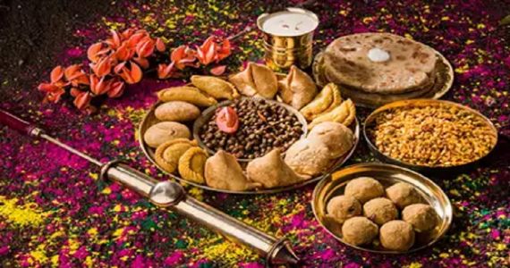 Holi Special Sweets Recipes: रंग-गुलाल के साथ इस होली रिश्तों पर बिखेरे पकवानों की मिठास, यहां पढ़ें रेसिपी