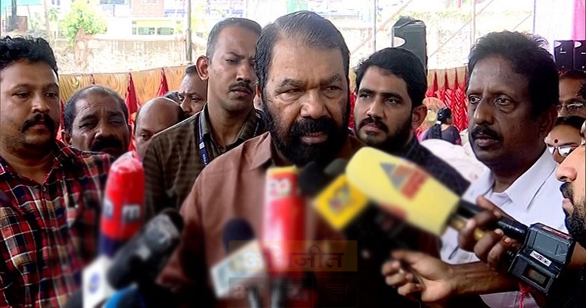 dry day observed in kerala schools - Abhijeet Bharat