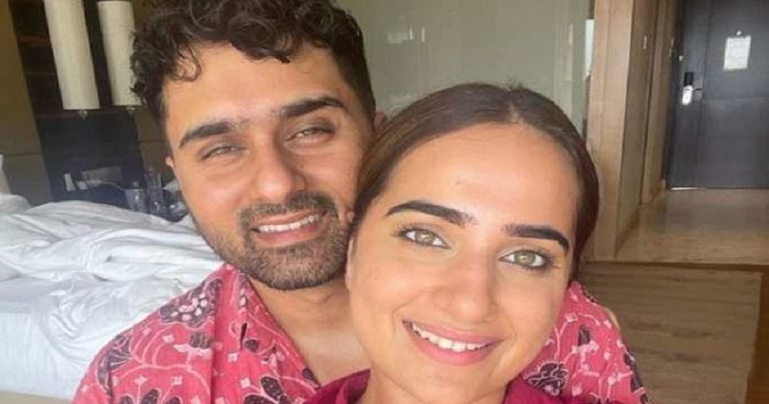 Amid divorce announcement Kusha Kapila trolled for agreeing with Karan Johar on physical infidelity not infidelity idea - Abhijeet Bharat