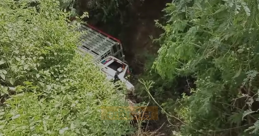 buldhana accident horrific accident on balapur shegaon road 2 killed on the spot while 2 injured - Abhijeet Bharat