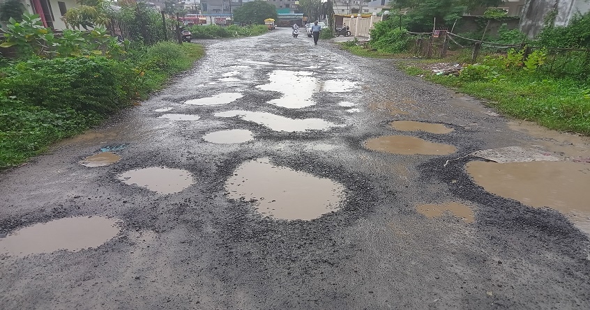 Photo Story of Beltarodi road negligence of local administration - Abhijeet Bharat
