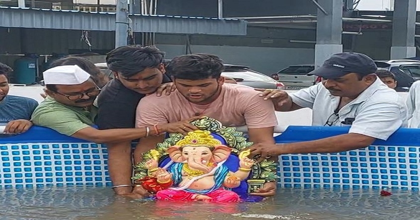 Farewell to Shri from more than 100 mandals at Amravati Ambanagari was drenched with agle baras tu jaldi aana - Abhijeet Bharat