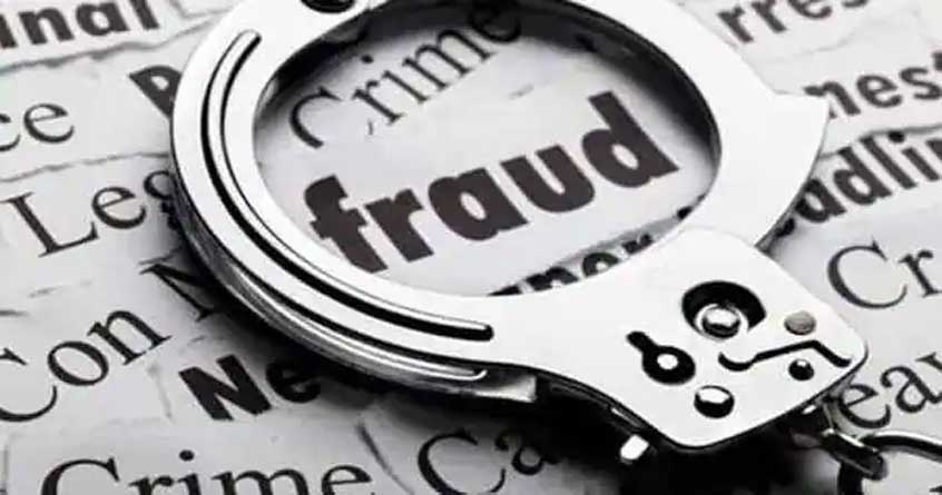 Female accountant defrauded company