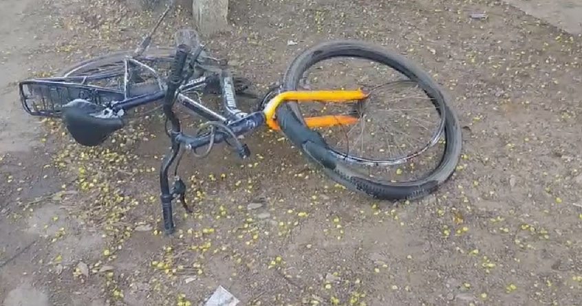 maruti van hits a student riding a bicycle dies on the spot