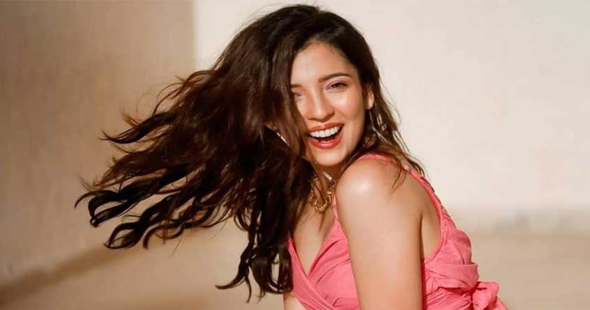 Barkha Singh declared herself a big fan of Telugu films