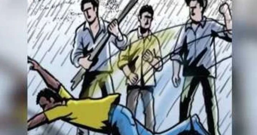 youth assaulted and looted 3 arrested