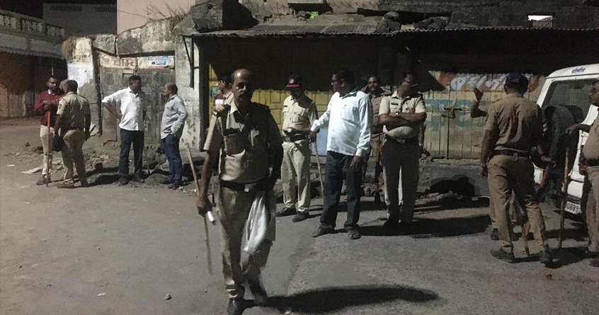 Clash between two groups on suspicion of bull theft