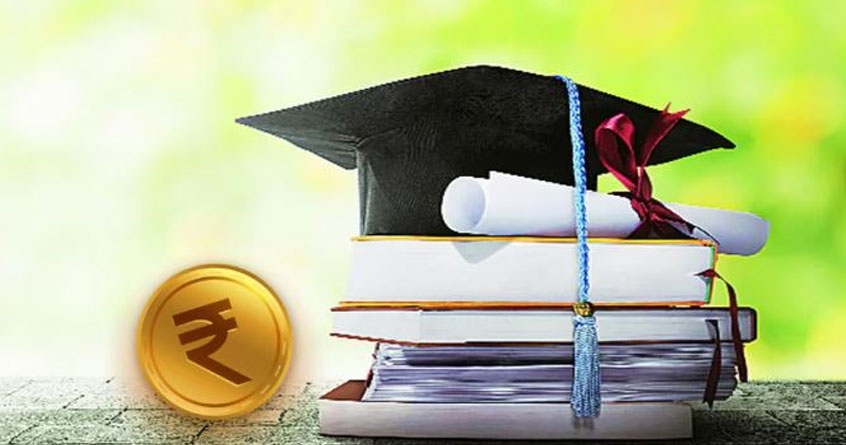 students are getting scholarship under rajarshi shahu maharaj scholarship scheme