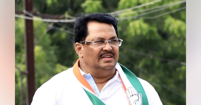 the sentiments of 60 obcs of maharashtra are being played with vijay wadettiwar attacked the government