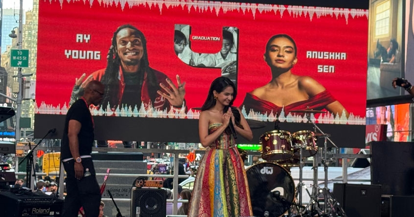 Anushka Sen performed at Times Square in New York