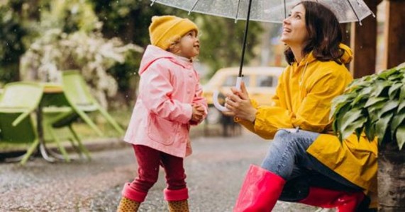 बारिश बनी राहत भी और चुनौती भी! कैसे बरतें मानसून में स्वास्थ्य और सुरक्षा की सावधानी?