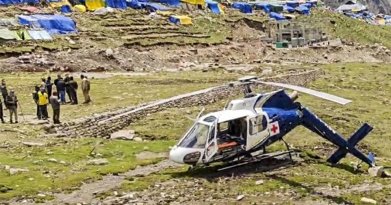 बद्रीनाथ से लौट रहा हेलिकॉप्टर जोशीमठ के पास क्रैश, 6 लोग थे सवार