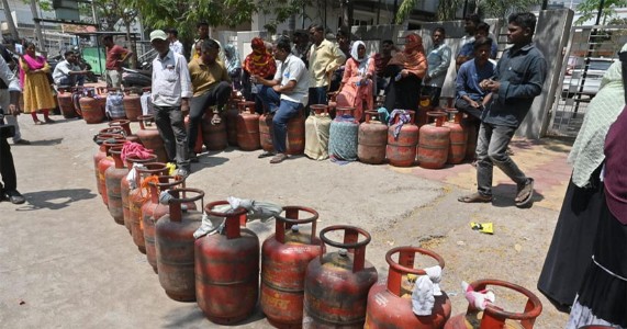 नागपुर में LPG संकट: जरीपटका गैस गोदाम पर हंगामा