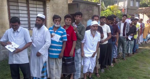 मुस्लिम वोटों में बिखराव से टीएमसी को बड़ा झटका, बंगाल में भाजपा की बढ़त मजबूत