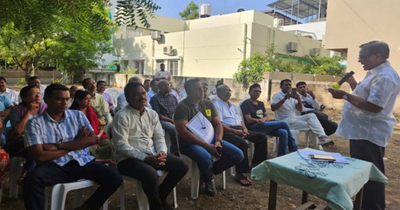 लंदन स्ट्रीट की हरियाली बचाने नागरिकों की एकजुट पहल