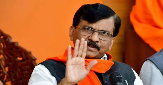 महाराष्ट्र की राजनीति में नया घमासान: 'ऑपरेशन टाइगर' के बाद राउत का 'ऑपरेशन तुड़वा', बागी सांसदों को Y-Plus सुरक्षा