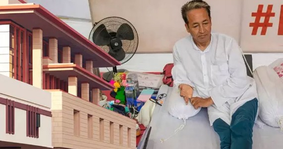 18वें दिन भी जारी सोनम वांगचुक का अनशन! दिल्ली हाईकोर्ट में 'फोर्स-फीडिंग' की मांग वाली याचिका