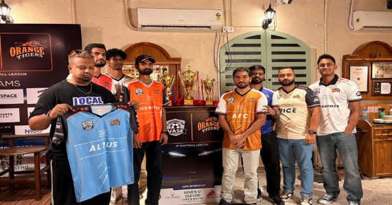 Orange Tigers और VASE की पहल! कॉर्पोरेट स्पोर्ट्स को नया मंच, 8 IT कंपनियां उतरेंगी फुटबॉल लीग में