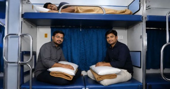 आरएसी यात्रियों को भी मिलेगा पूरा बेडरोल किट, रेलवे का बड़ा फैसला