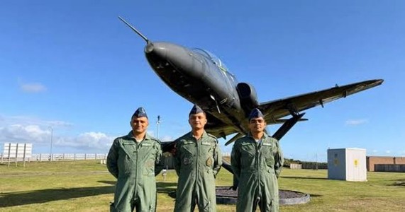 ब्रिटेन में IAF की ऐतिहासिक एंट्री, अब RAF पायलटों को ट्रेनिंग देंगे 3 भारतीय प्रशिक्षक